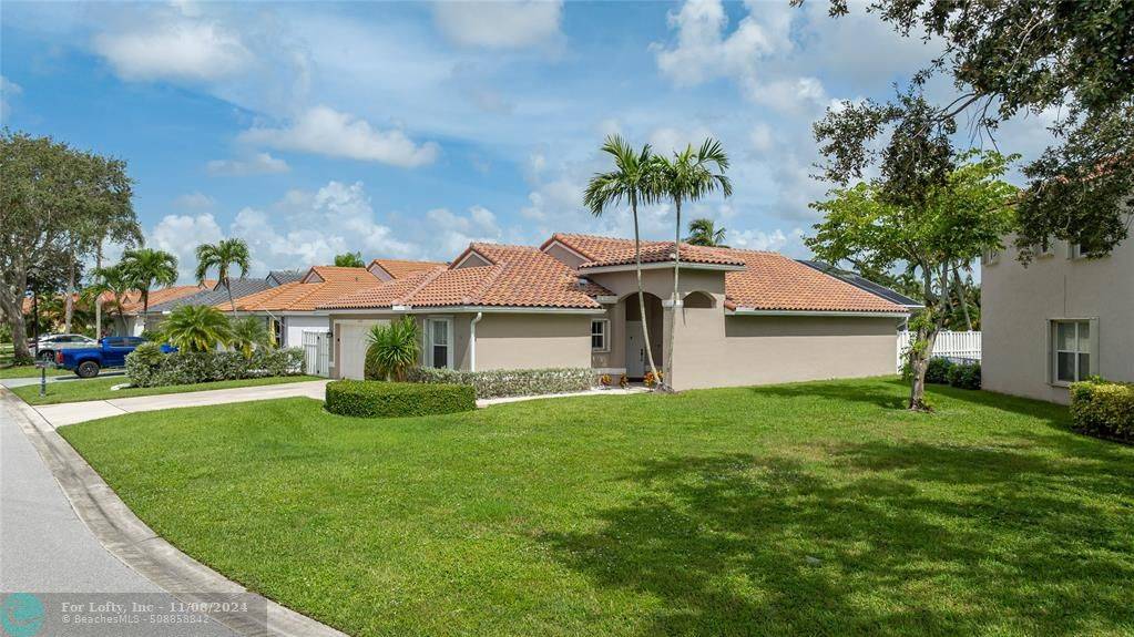 Lake Worth, FL 33463,6239 Grand Cypress Cir