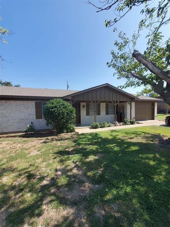 Jacksboro, TX 76458,128 Oak Creek Street