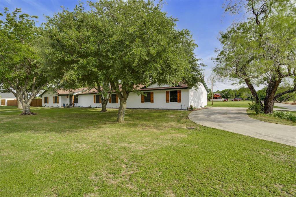 Justin, TX 76247,422 12th Street