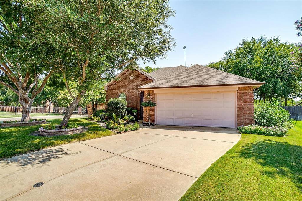 Azle, TX 76020,1144 Edgewater Drive