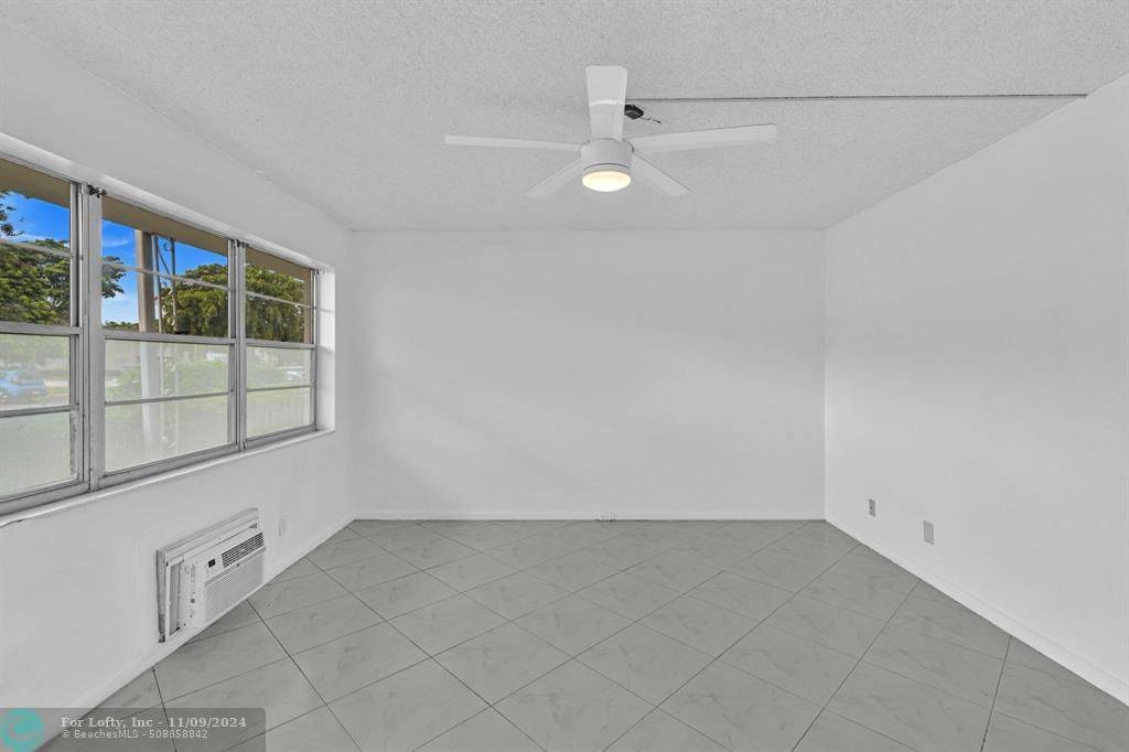 Deerfield Beach, FL 33442,392 Durham M  #392