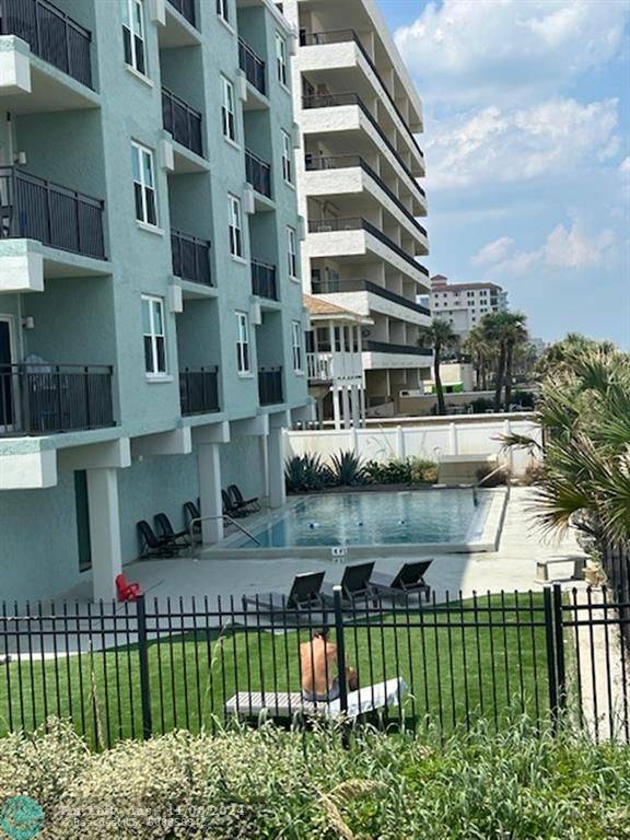 Jacksonville Beach, FL 32250,731 1st St S  #3E