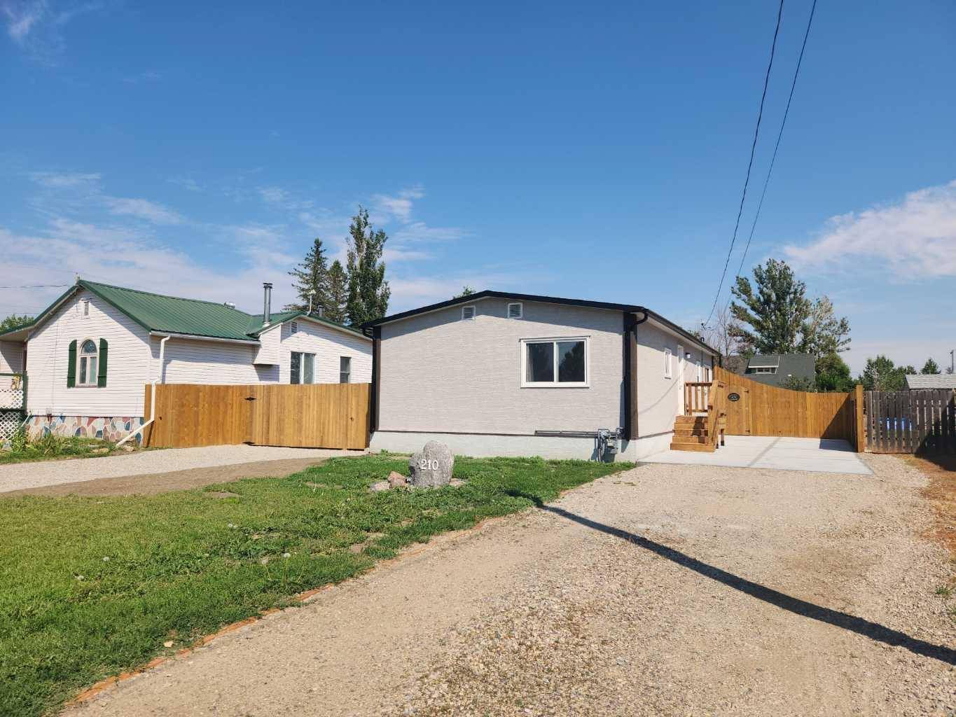 Stirling, AB T0K 2E0,210 4A ST