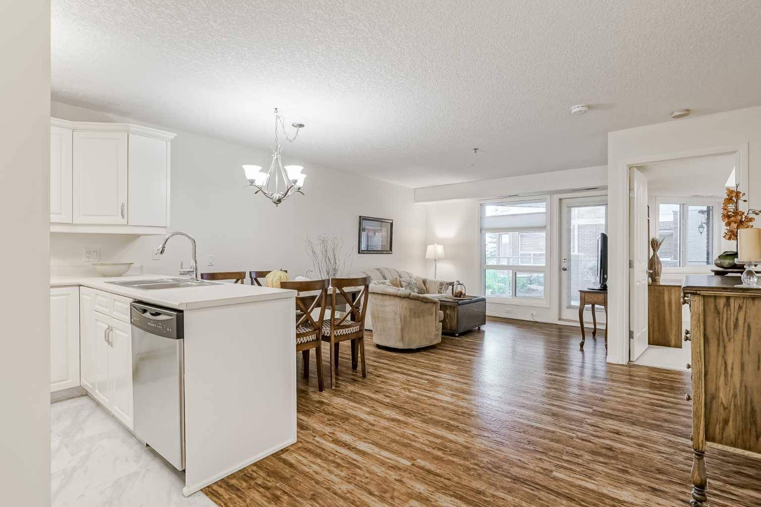 Calgary, AB T3H3L9,1818 Simcoe BLVD SW #3141