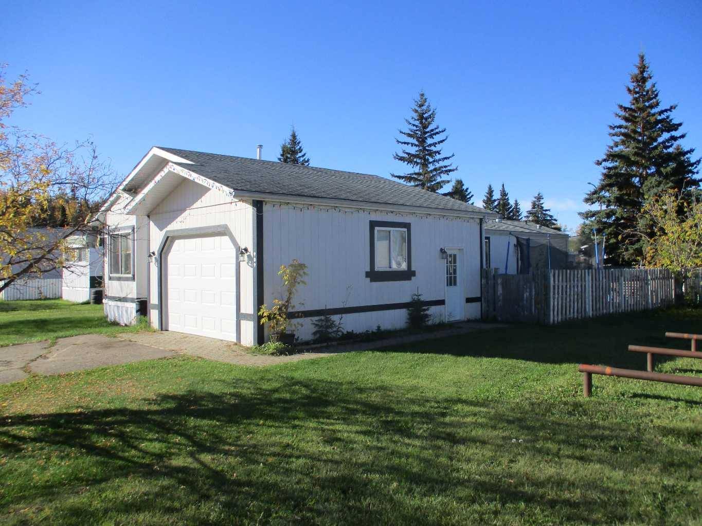 Manning, AB T0H 2M0,909 2B ST SE