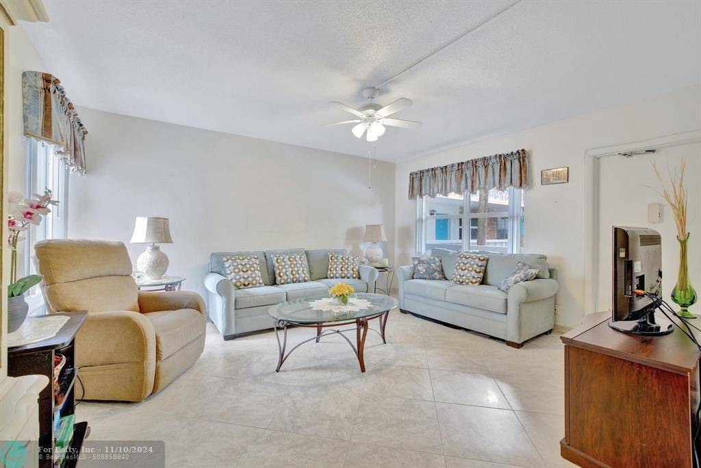 Lauderdale By The Sea, FL 33308,224 Hibiscus Ave  #256