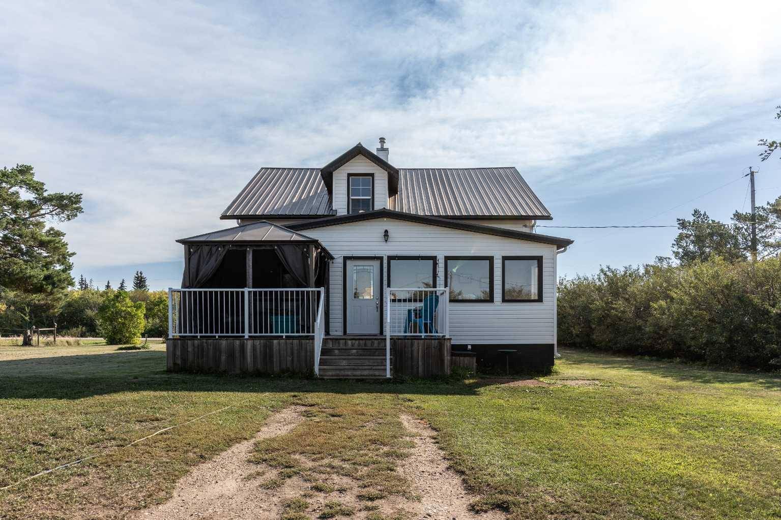 Rural Flagstaff County, AB T0B 2L0,45012 Hwy 36