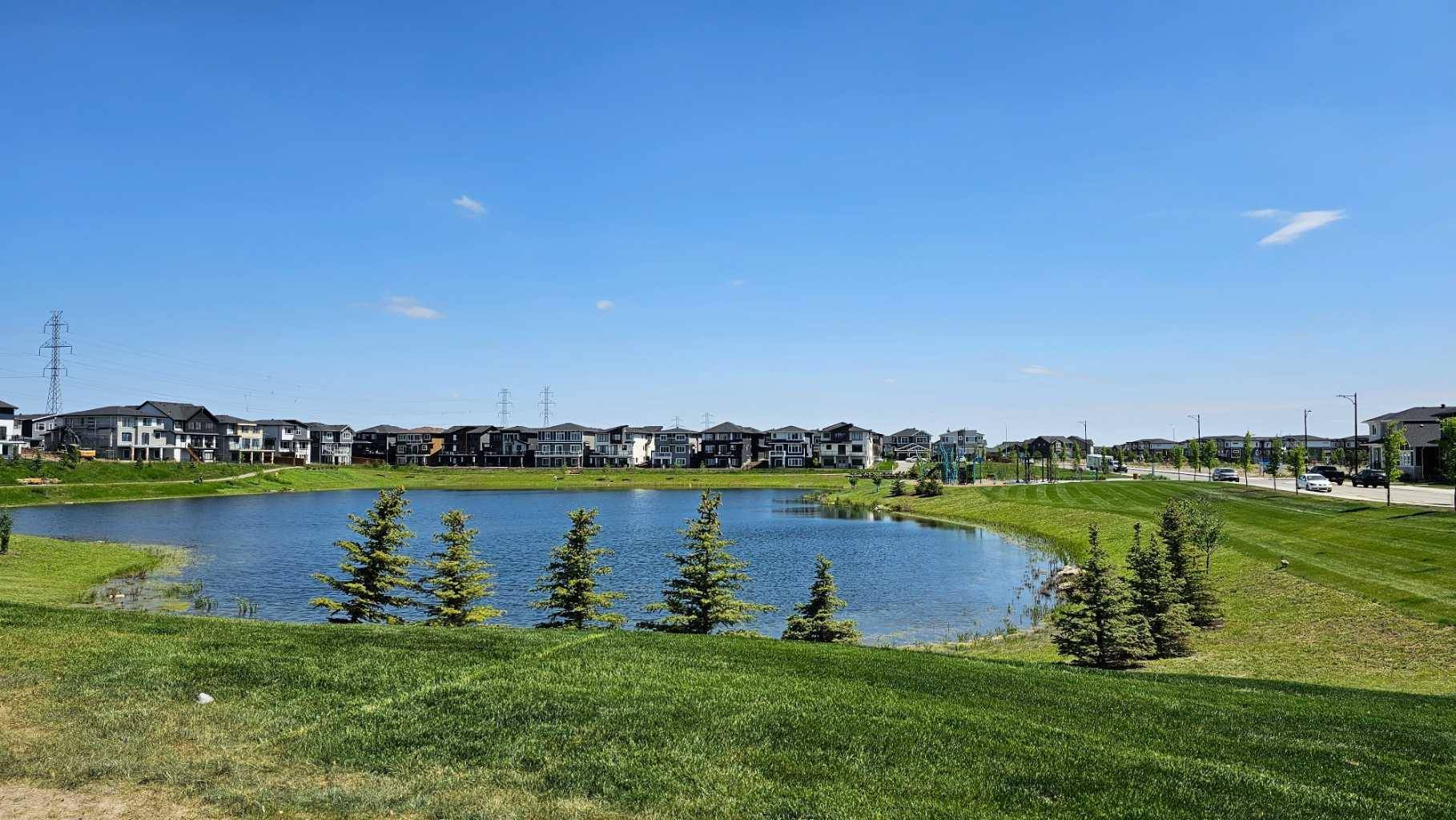 Chestermere, AB T1X 2T8,9 Waterford GLN