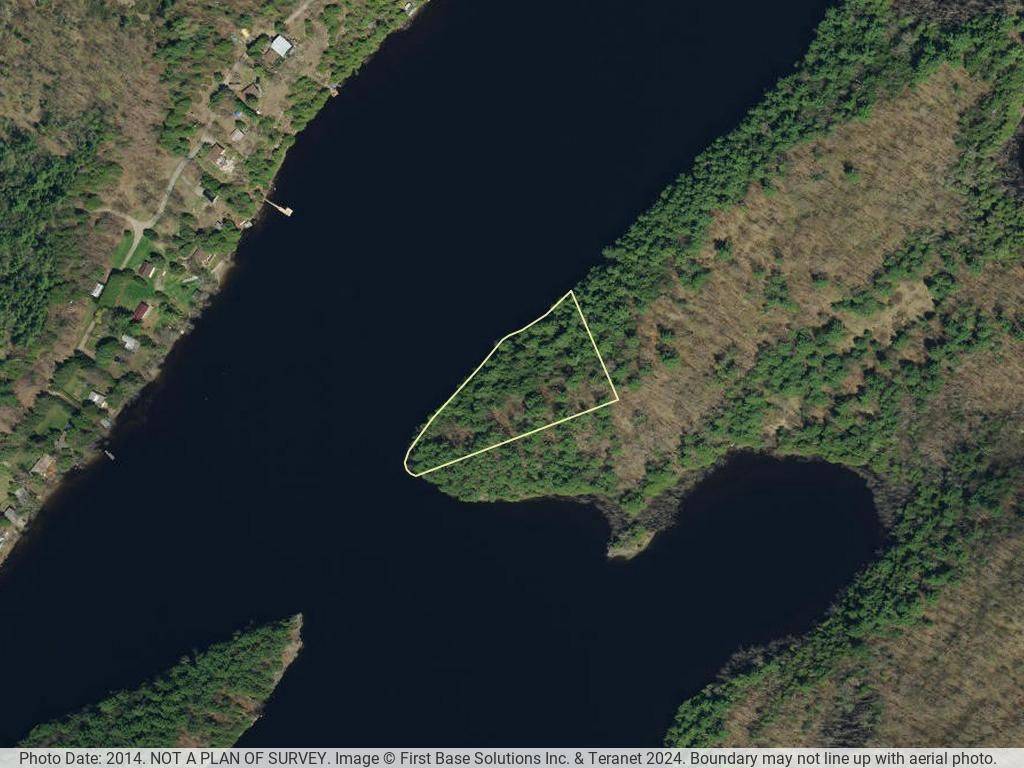 Central Frontenac, ON K0H 1B0,000 Bull Lake N/A