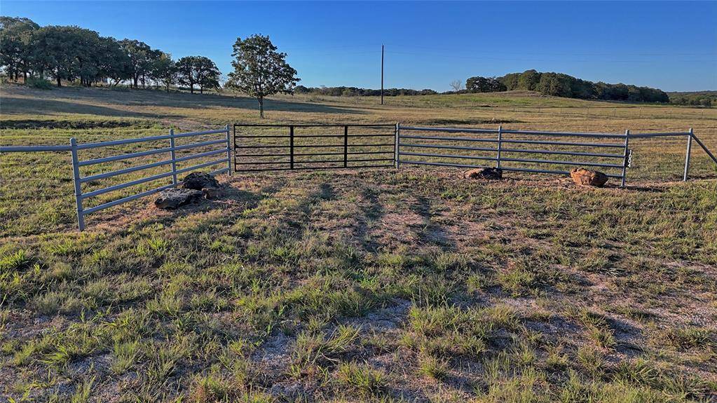 Nocona, TX 76255,1004 Rock Springs School Road