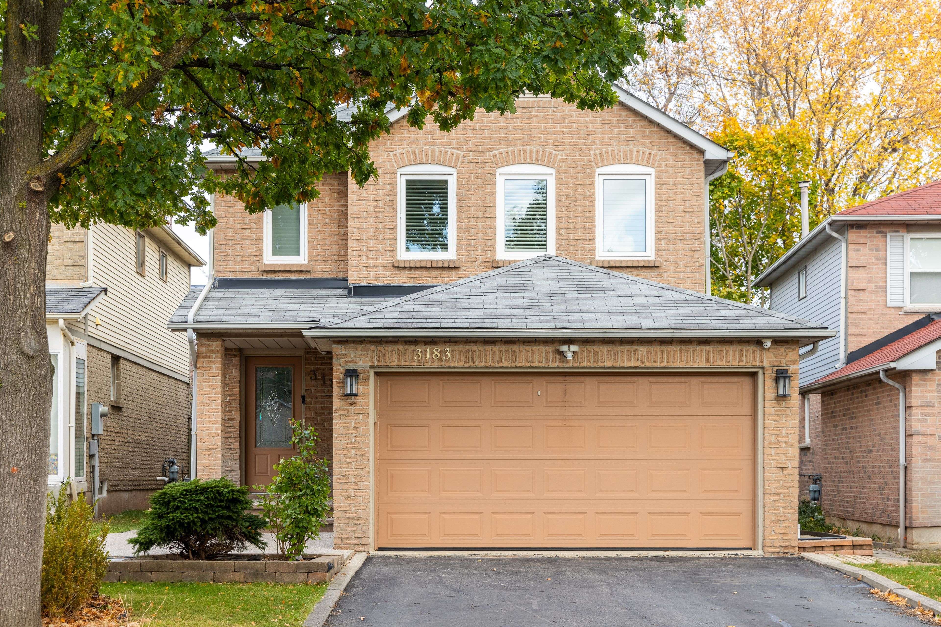 Mississauga, ON L5L 5K2,3183 Valcourt CRES