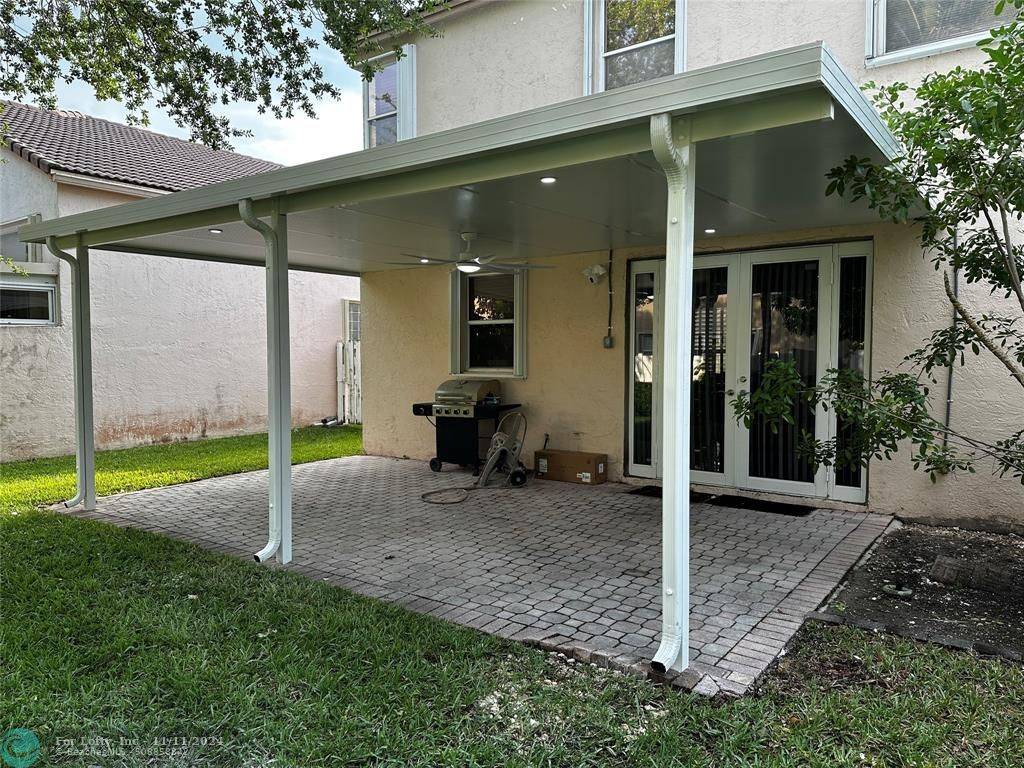 Pembroke Pines, FL 33028,341 NW 153rd Ln