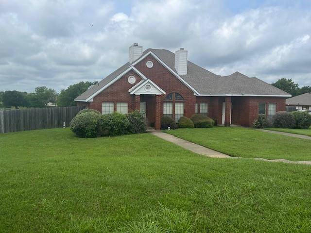 Desoto, TX 75115,801 Mockingbird Lane