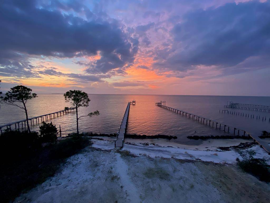 St. George Island, FL 32328,1229 Watkins Cove