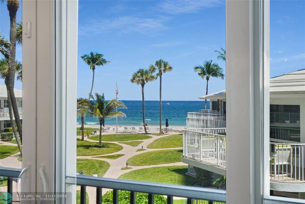 Lauderdale By The Sea, FL 33062,1530 S Ocean Blvd  #203