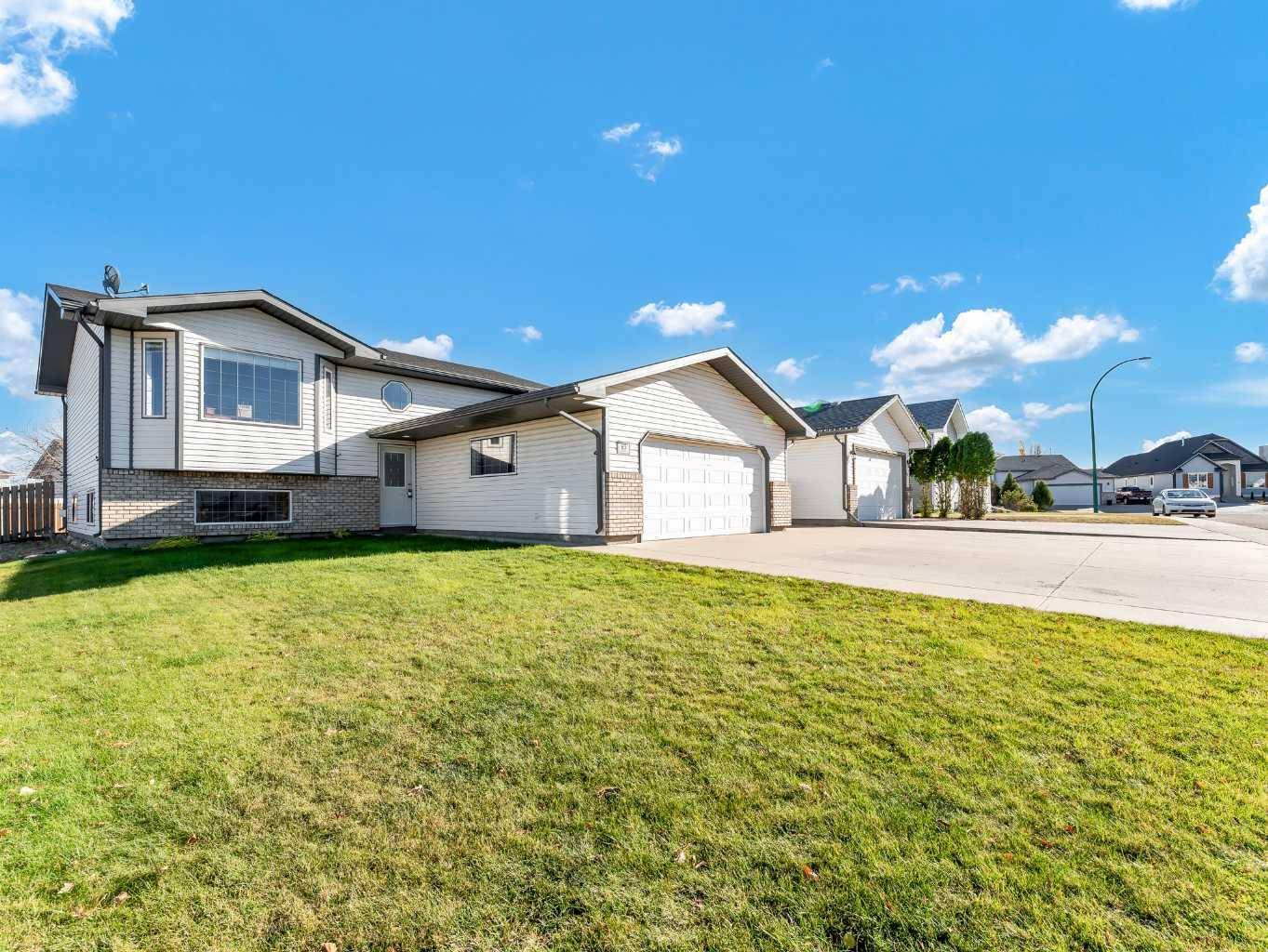 Medicine Hat, AB T1C1Y6,63 Hudson CRES NE