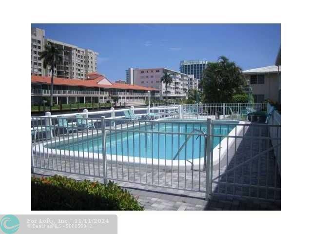 Fort Lauderdale, FL 33306,2841 NE 32nd St  #18