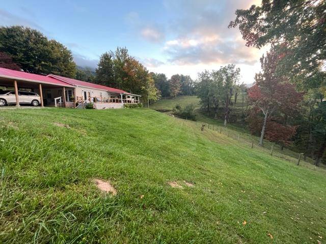 Cedar Bluff, VA 24609,7818 Mountain Road