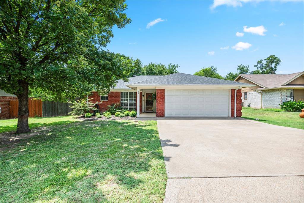 Weatherford, TX 76086,320 Cherry Street