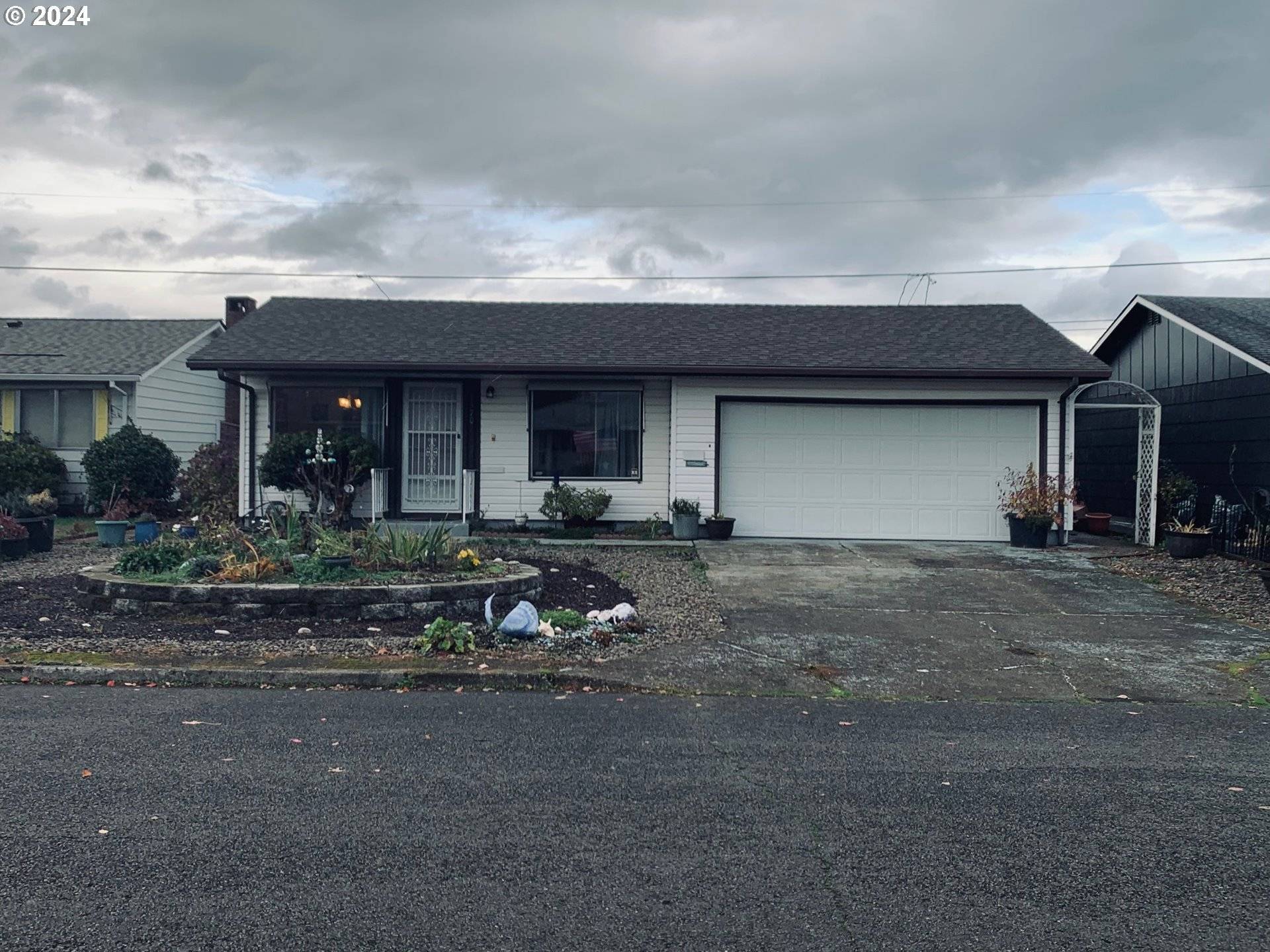 Woodburn, OR 97071,1570 PRINCETON RD