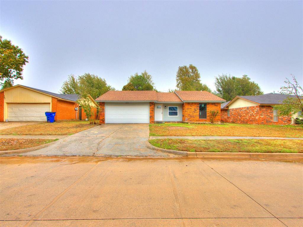 Mustang, OK 73064,659 W Juniper Drive