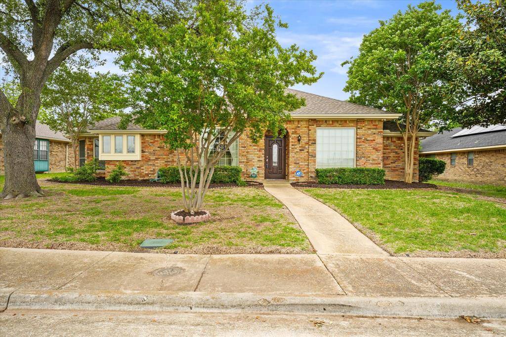 Dallas, TX 75243,12434 Pleasant Valley Drive