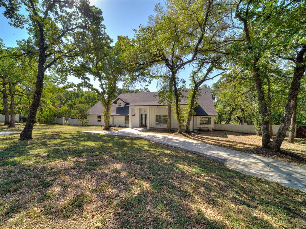 Arlington, TX 76006,418 E Beady Road