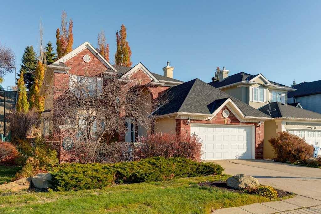 Calgary, AB T3H 3L6,348 Sienna Park DR SW