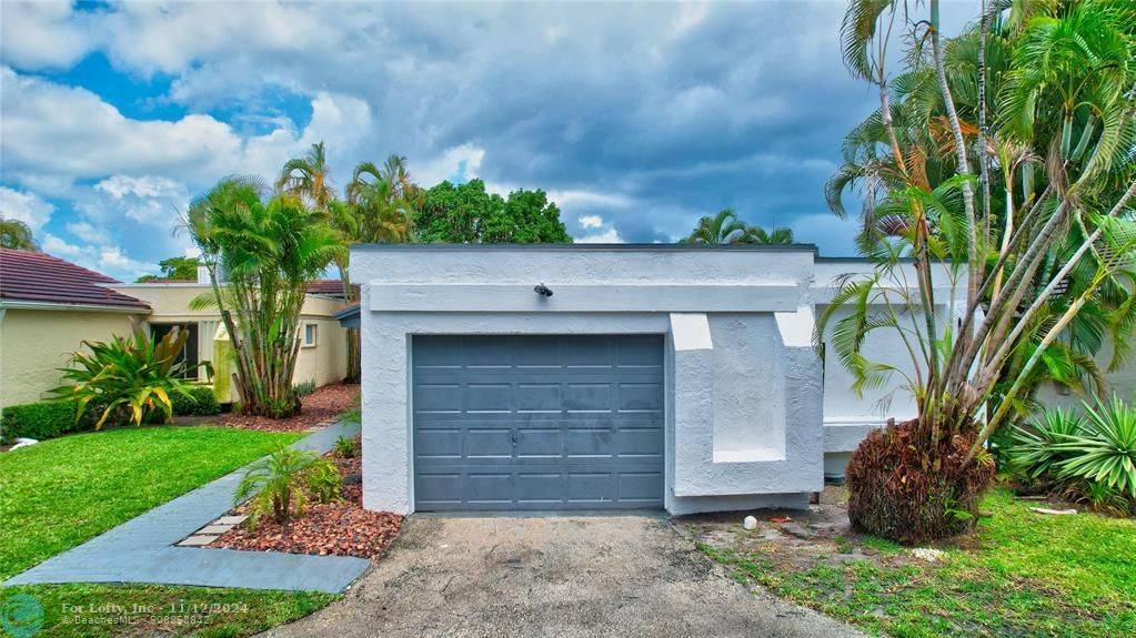 Boynton Beach, FL 33437,5629 Ainsley Ct