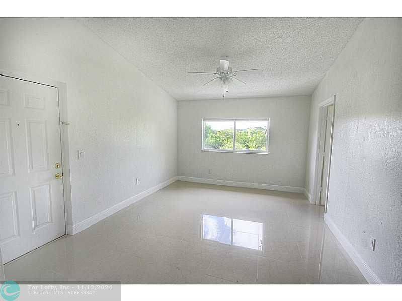 Hollywood, FL 33021,3700 N 56th Ave  #1035