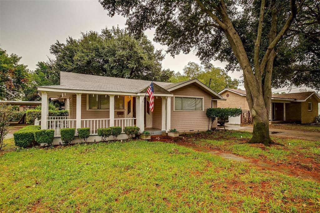 River Oaks, TX 76114,328 Frontier Street