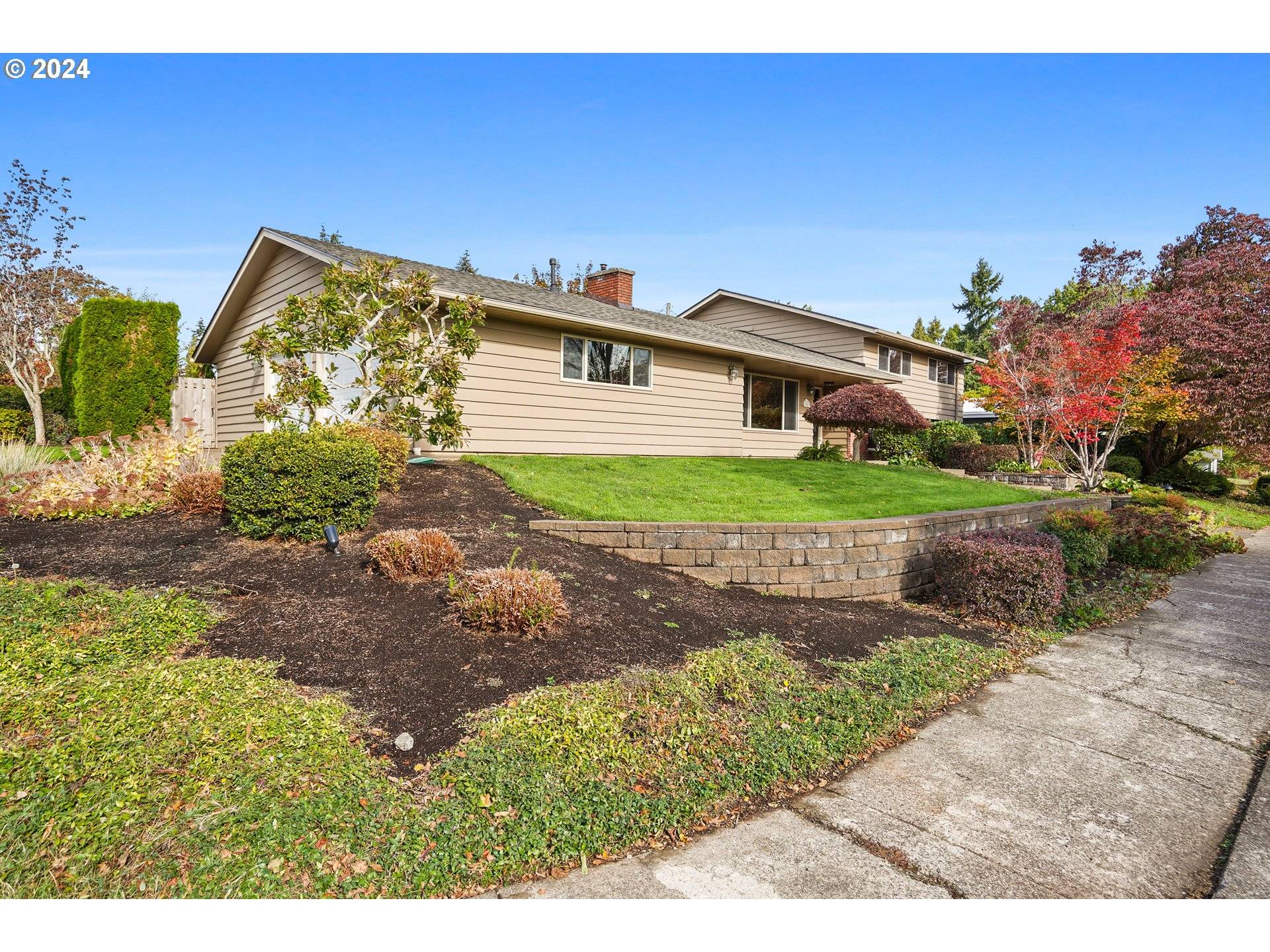 Salem, OR 97302,1453 JORDAN DR