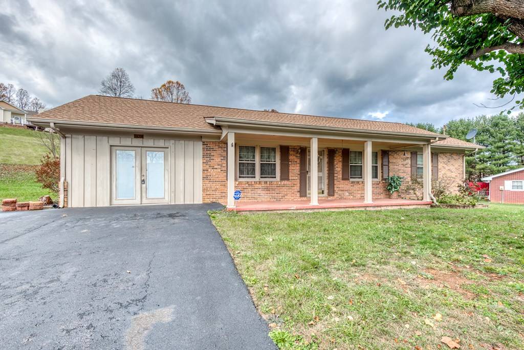 Abingdon, VA 24210,16094 Elliott St