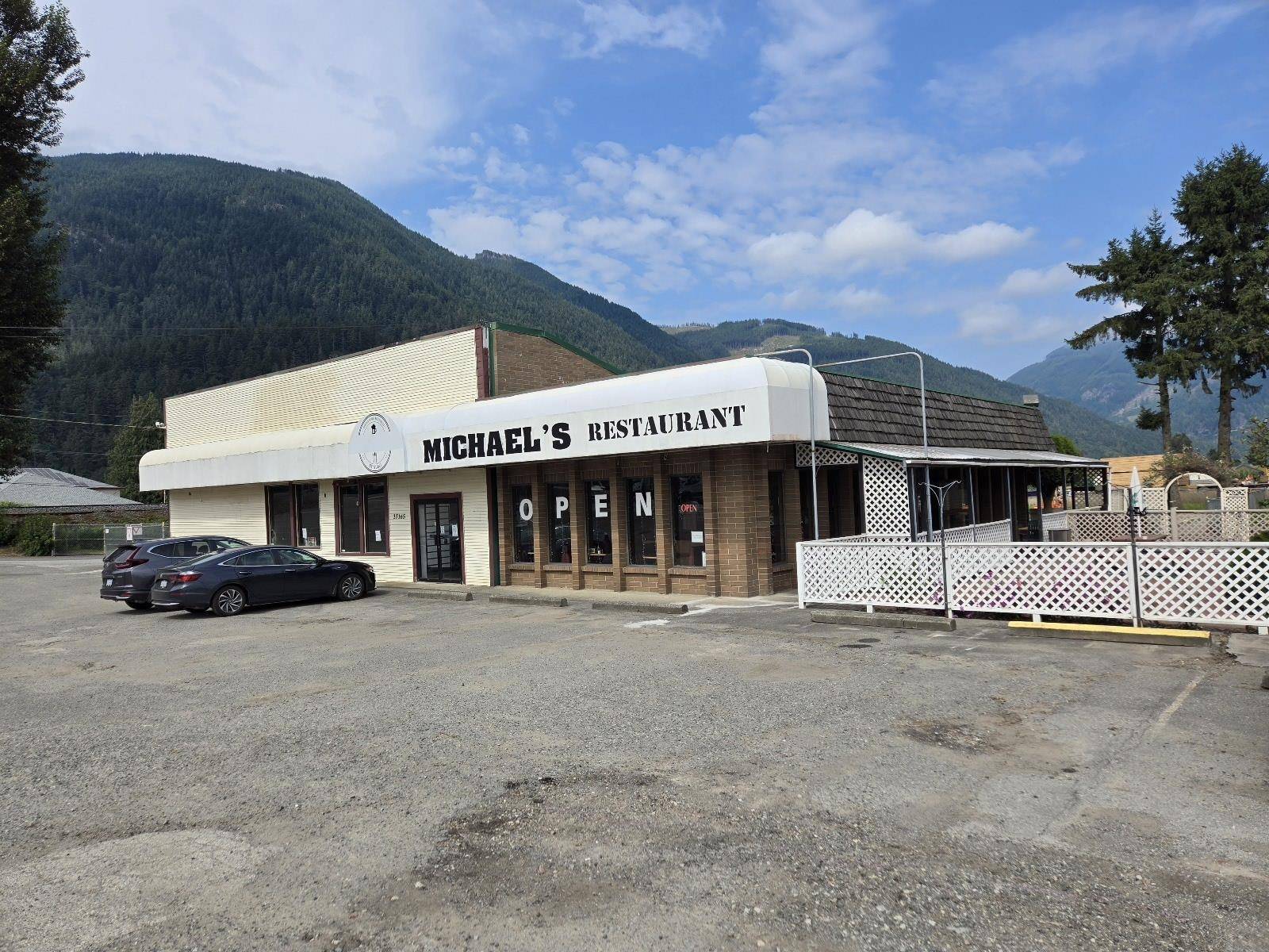 Mission, BC V0M 1H0,1 37165 LOUGHEED HIGHWAY