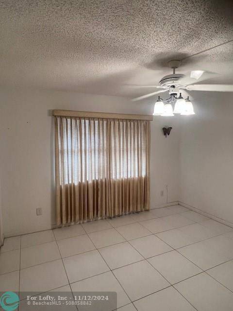 Sunrise, FL 33322,9721 Sunrise Lakes Blvd  #106