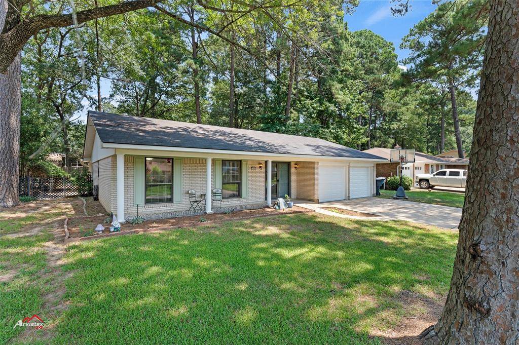 Shreveport, LA 71118,2066 Pitch Pine Drive