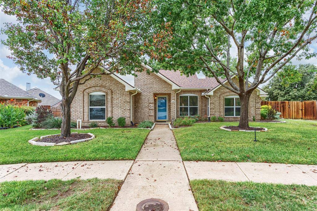 Carrollton, TX 75007,1300 Laura Lane