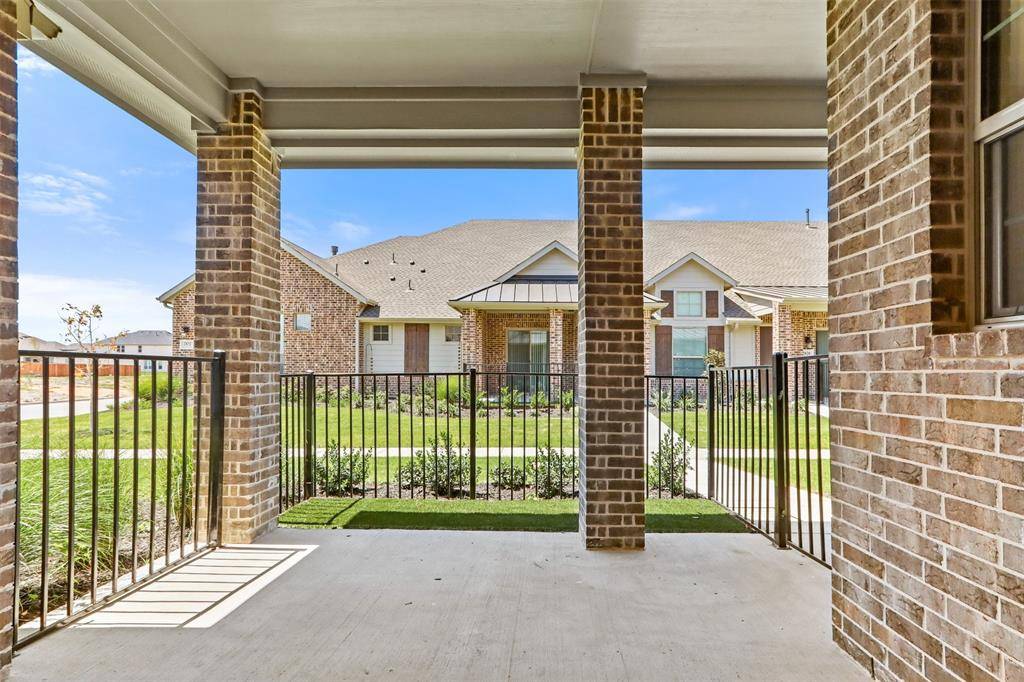 Wylie, TX 75098,614 Tall Grass Trail