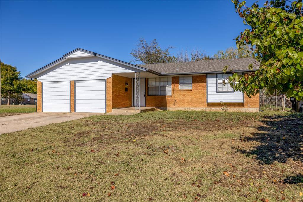 Moore, OK 73160,1017 SW 3rd Street