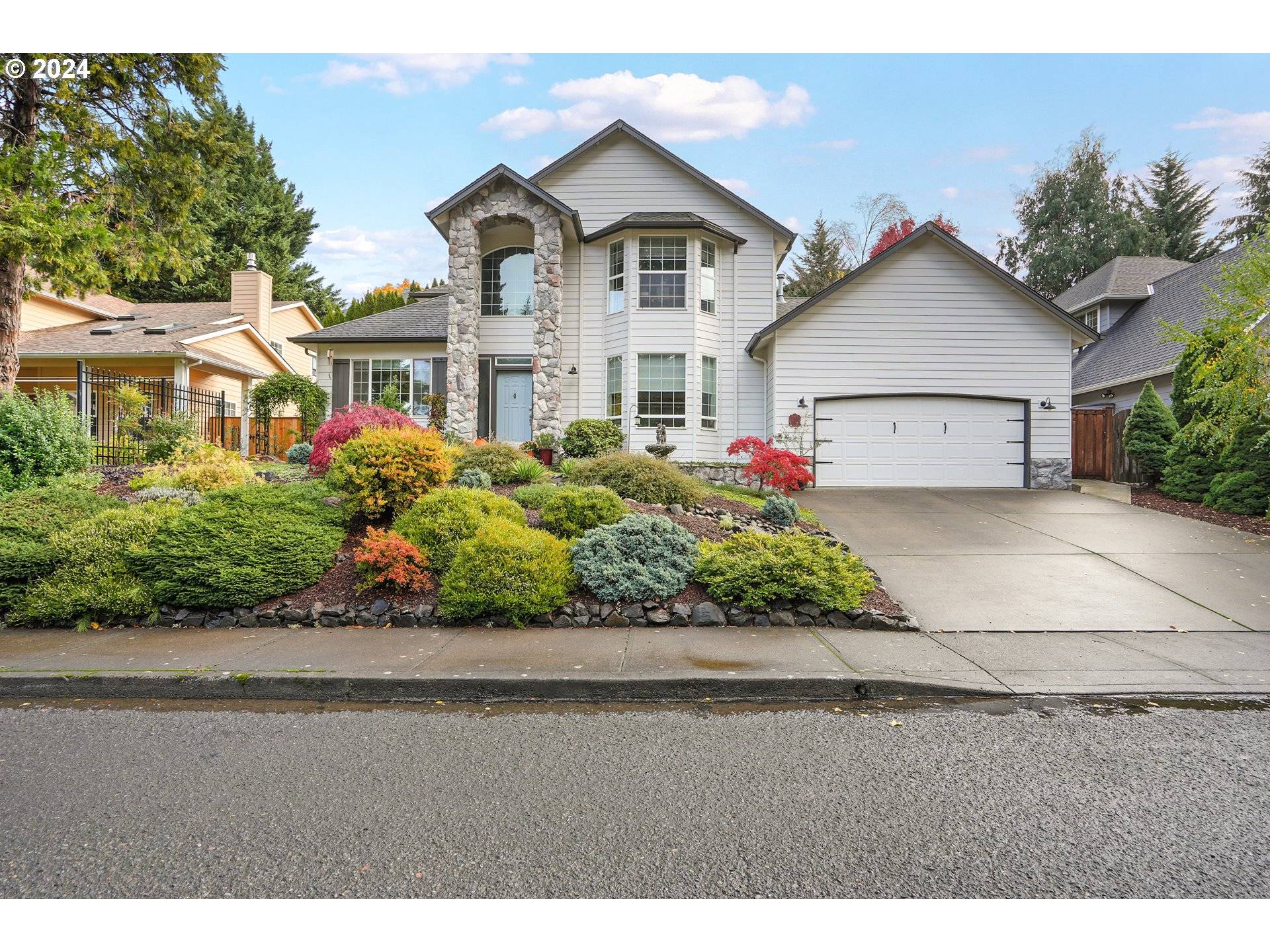 Salem, OR 97302,4228 CLOUDVIEW DR