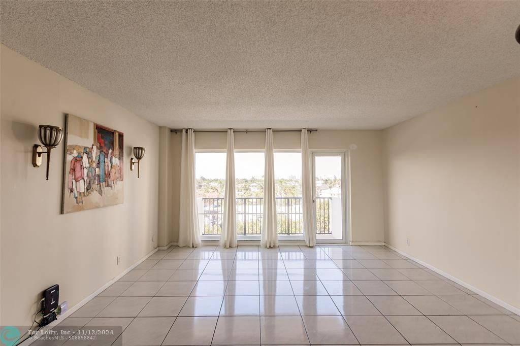 Fort Lauderdale, FL 33301,340 Sunset Dr  #608