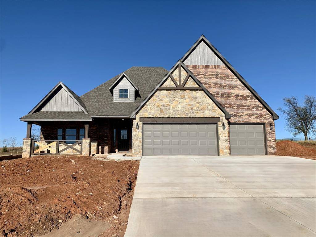 Edmond, OK 73025,13540 Hickory Way