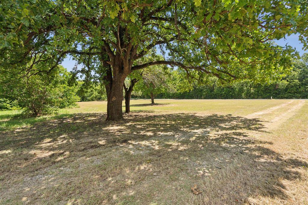 Burleson, TX 76028,8921 Brooks Road