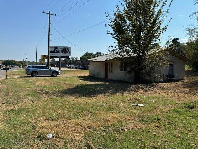 Daingerfield, TX 75638,511 W W M Watson