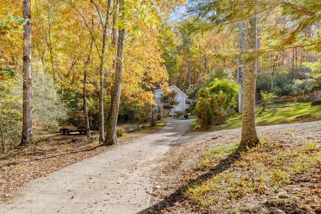 Ellijay, GA 30536,138 Parker Trail