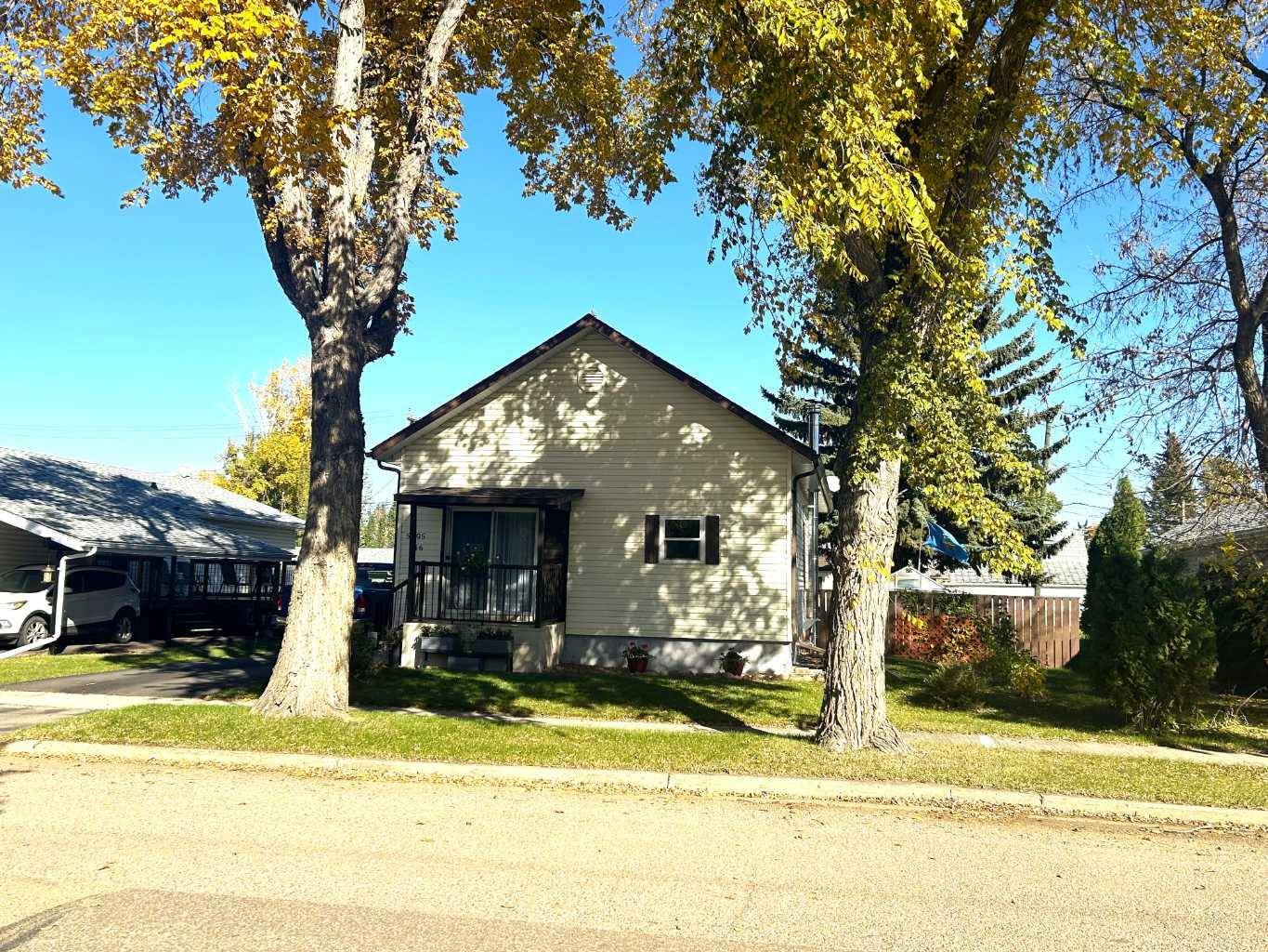 Forestburg, AB T0B 1N0,5005 46 AVE