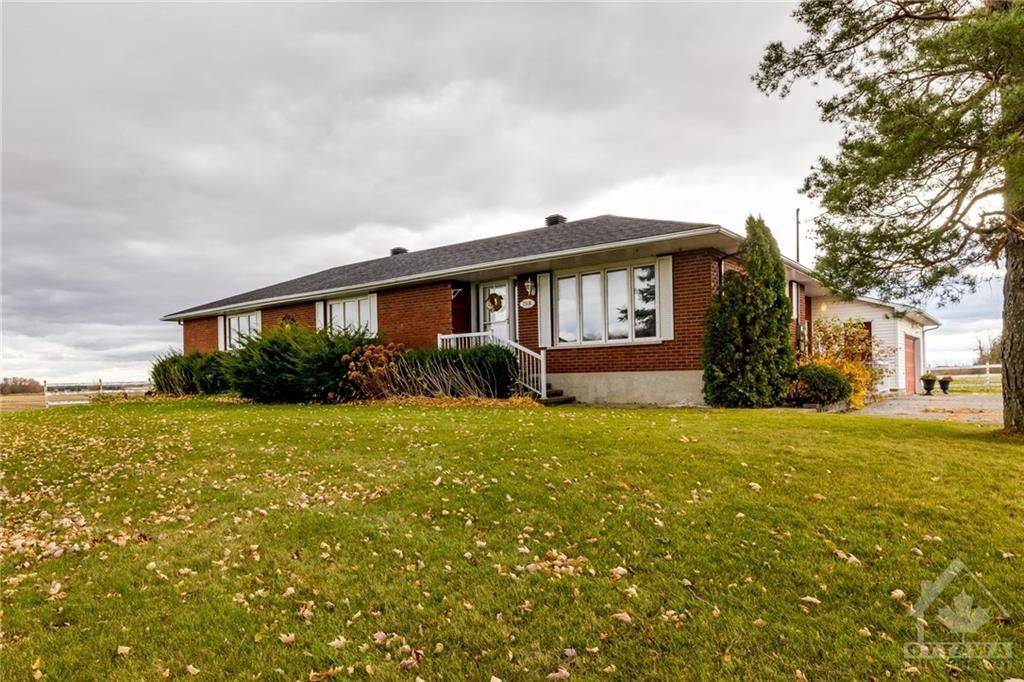 Manotick - Kars - Rideau Twp And Area, ON K0A 2Z0,2508 CENTURY RD W