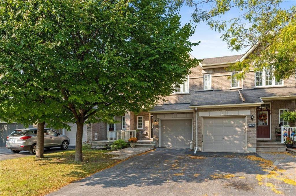 Orleans - Cumberland And Area, ON K4A 4X1,2043 MELETTE CRES