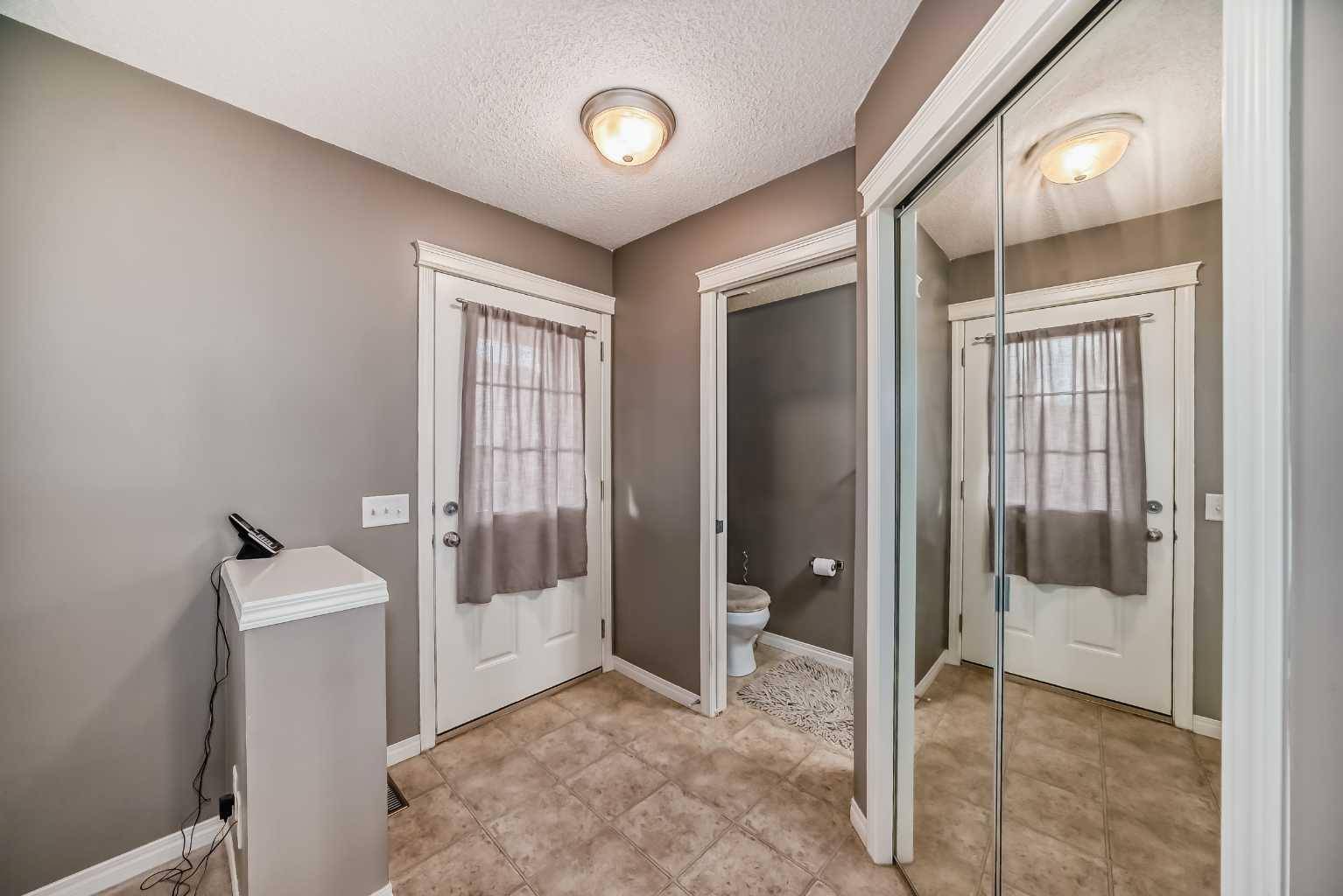 Calgary, AB T3L 3C8,433 Tuscany DR NW