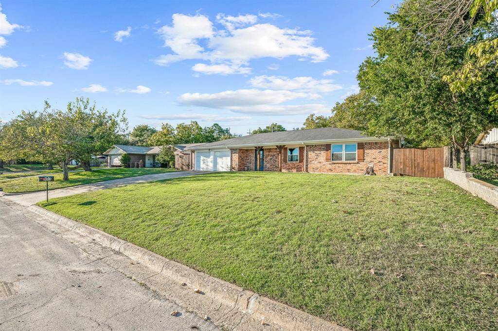 Weatherford, TX 76086,1110 Vivienne Street